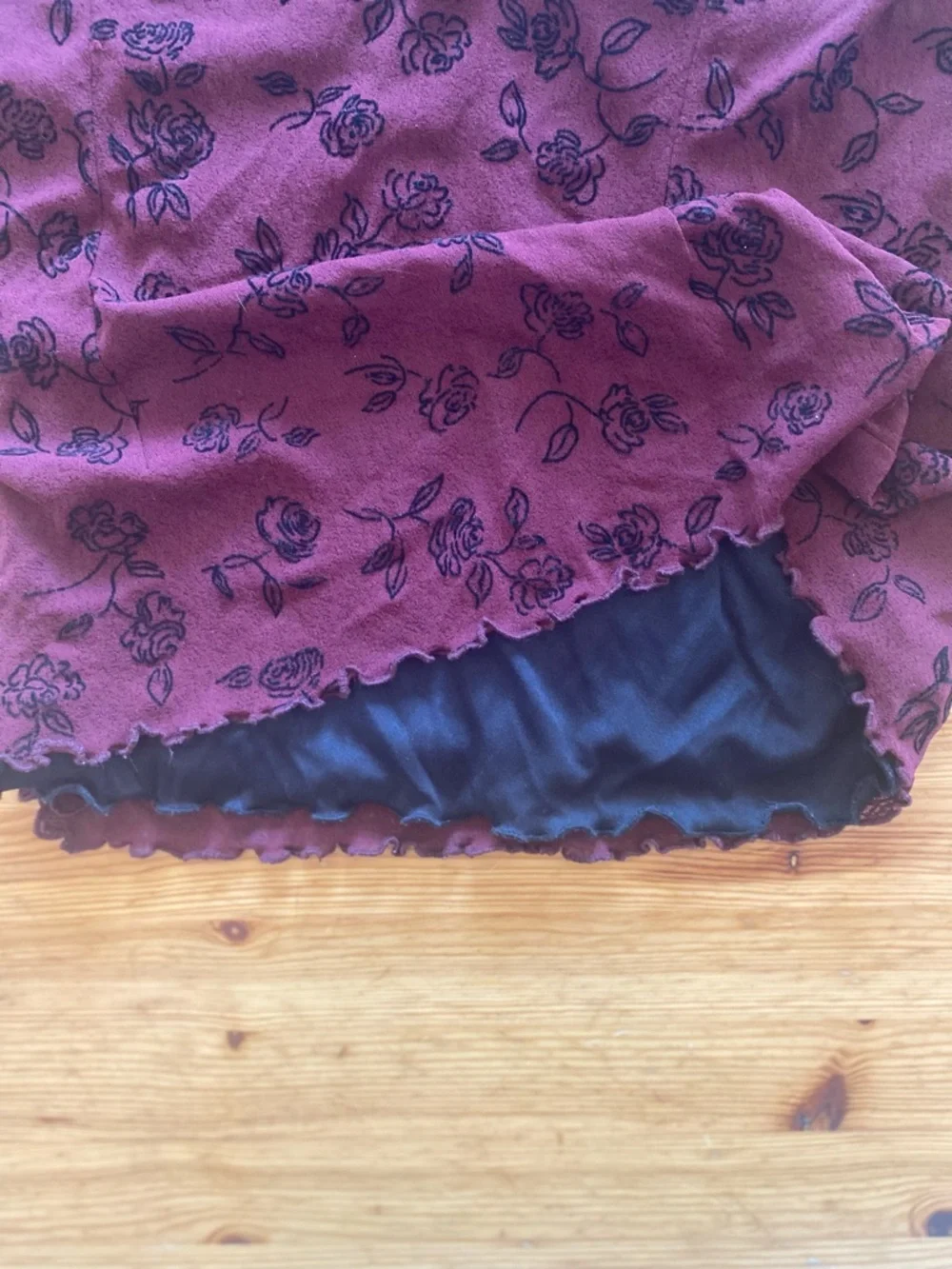 Vintage French Whimsigoth Rosette Ruffle Velvet V-Neck Top Burgundy Size Medium